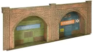 C08 Embankment Arches (Red Brick) Low Relief